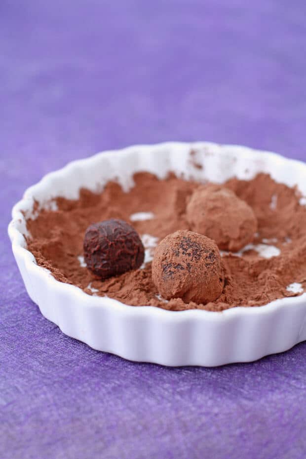 Easy chocolate truffles