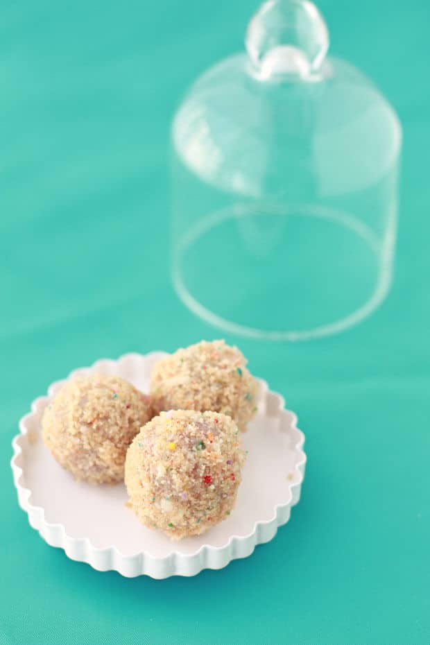 Momofuku Milk bar birthday cake truffles are cake truffles made from cake scraps