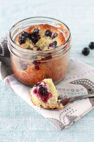 Black currant amaretto cakes - The Bake School