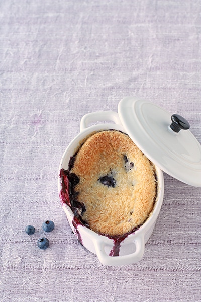 blueberry cobbler