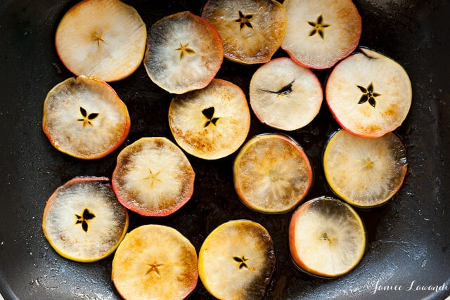 Cooking apple slices in a non-stick fry pan