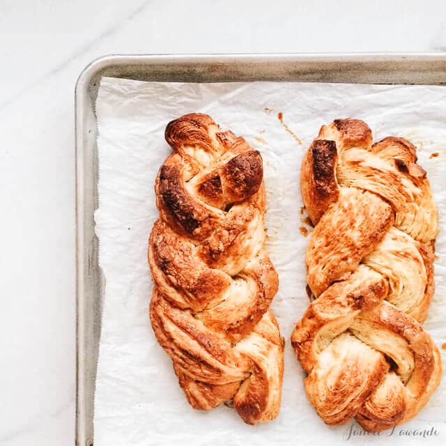 Maple-braided danishes | bakeschool.com