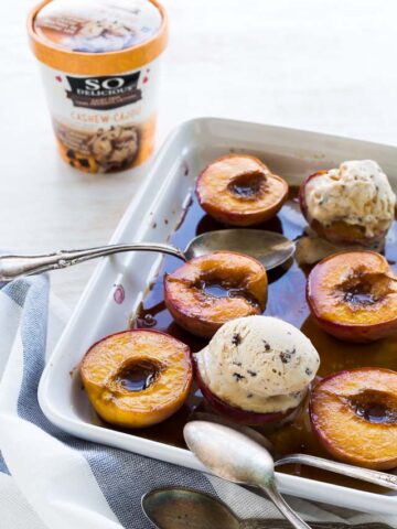 Roasted peaches with So Delicious Cashewmil Frozen Dessert | @ktchnhealssoul