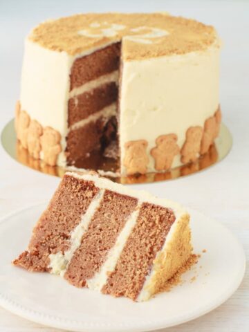 sliced spice cake with cream cheese frosting