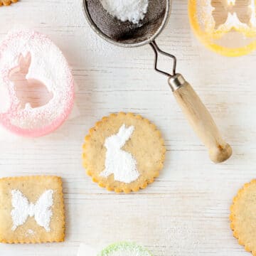 Easter honey cookies