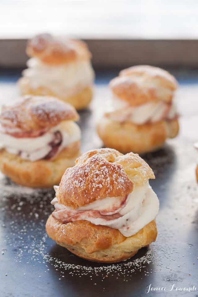 cream puffs