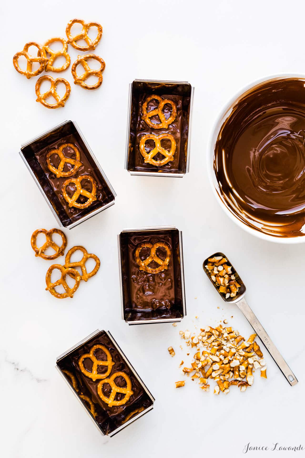 How to make homemade milk chocolate bars with rice krispies, pretzels, and coconut