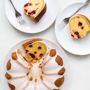 Cranberry orange bundt cake