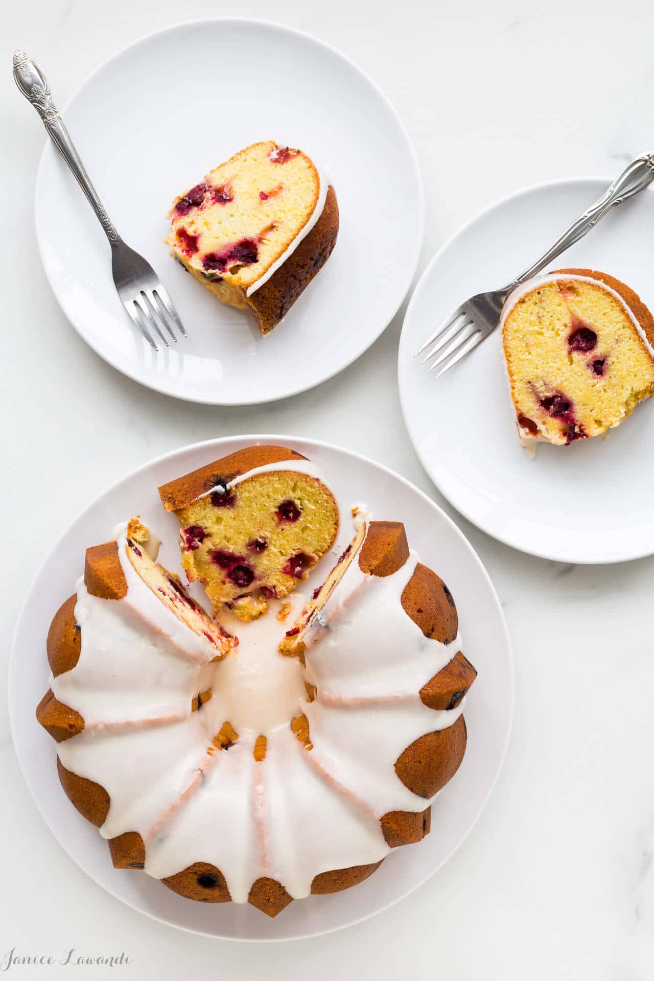 Cranberry orange bundt cake