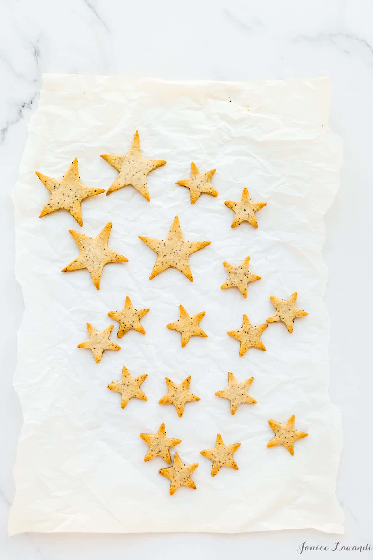 Star shaped cookie cutouts made using tart dough scraps