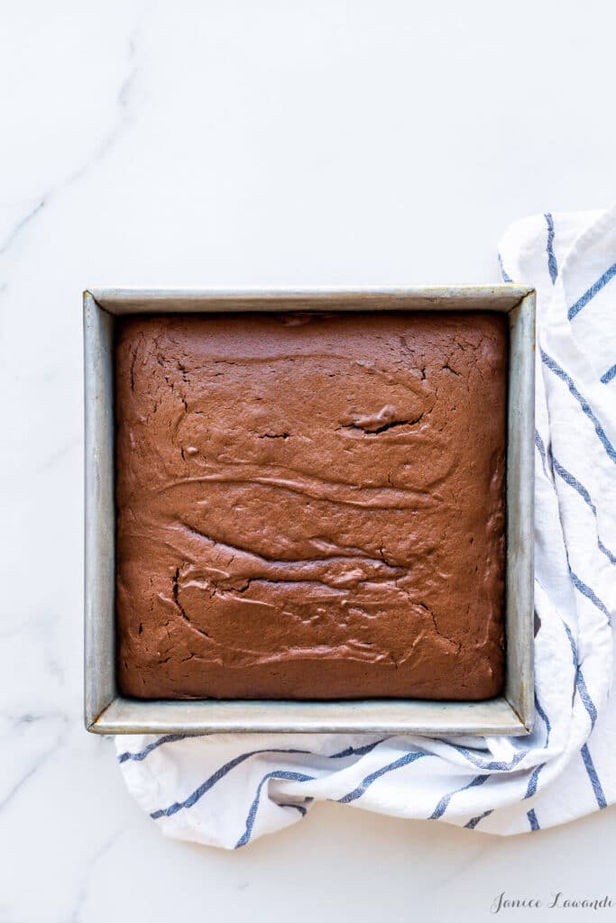 How to substitute for cocoa powder with dark chocolate The Bake School