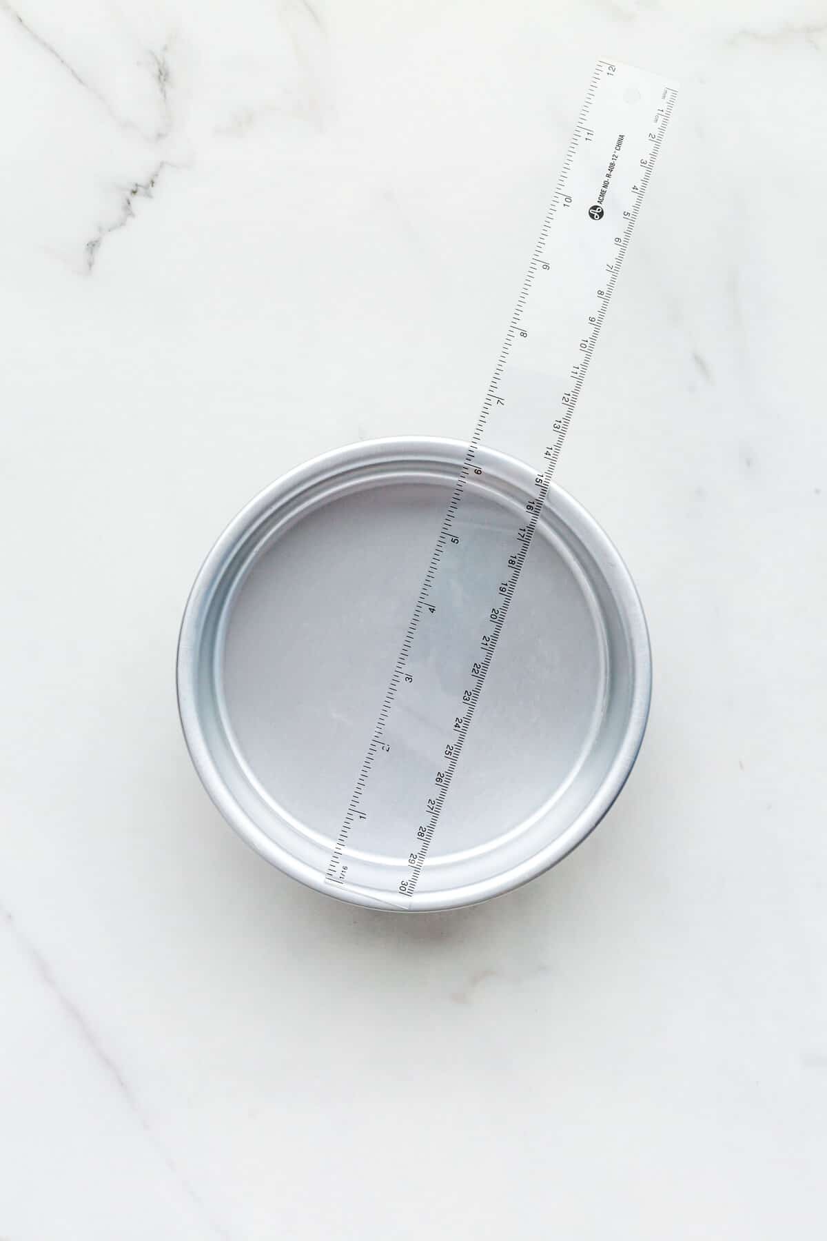 How To Measure Cake Pan Sizes The Bake School