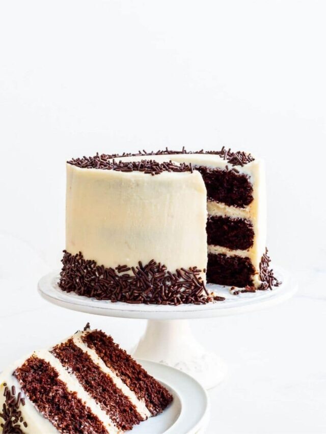 Chocolate Cake (eggless) with Cream Cheese Frosting