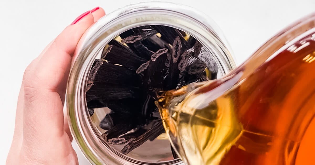 How to make vanilla extract The Bake School