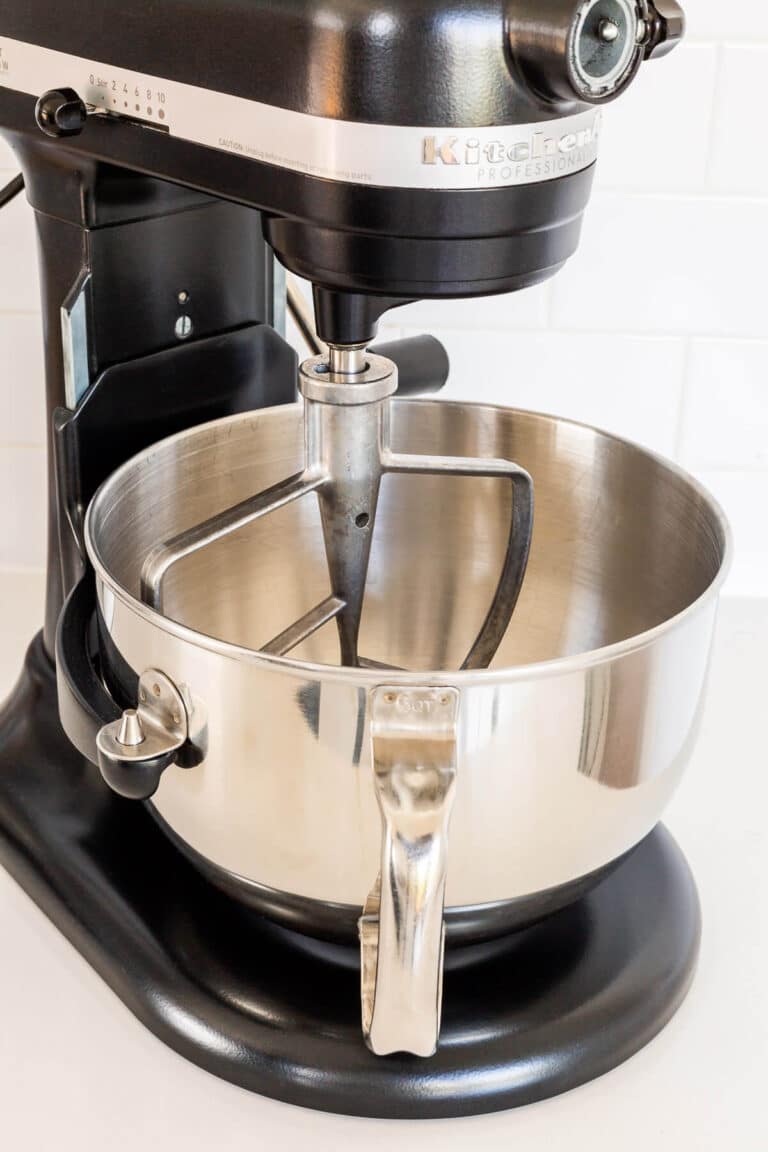 Pie crust in a stand mixer The Bake School